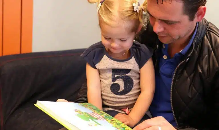 ''Lynn staat s'ochtends al te trappelen om met haar vriendjes en vriendinnetjes op de opvang te gaan spelen.''Paul, vader van Lynn